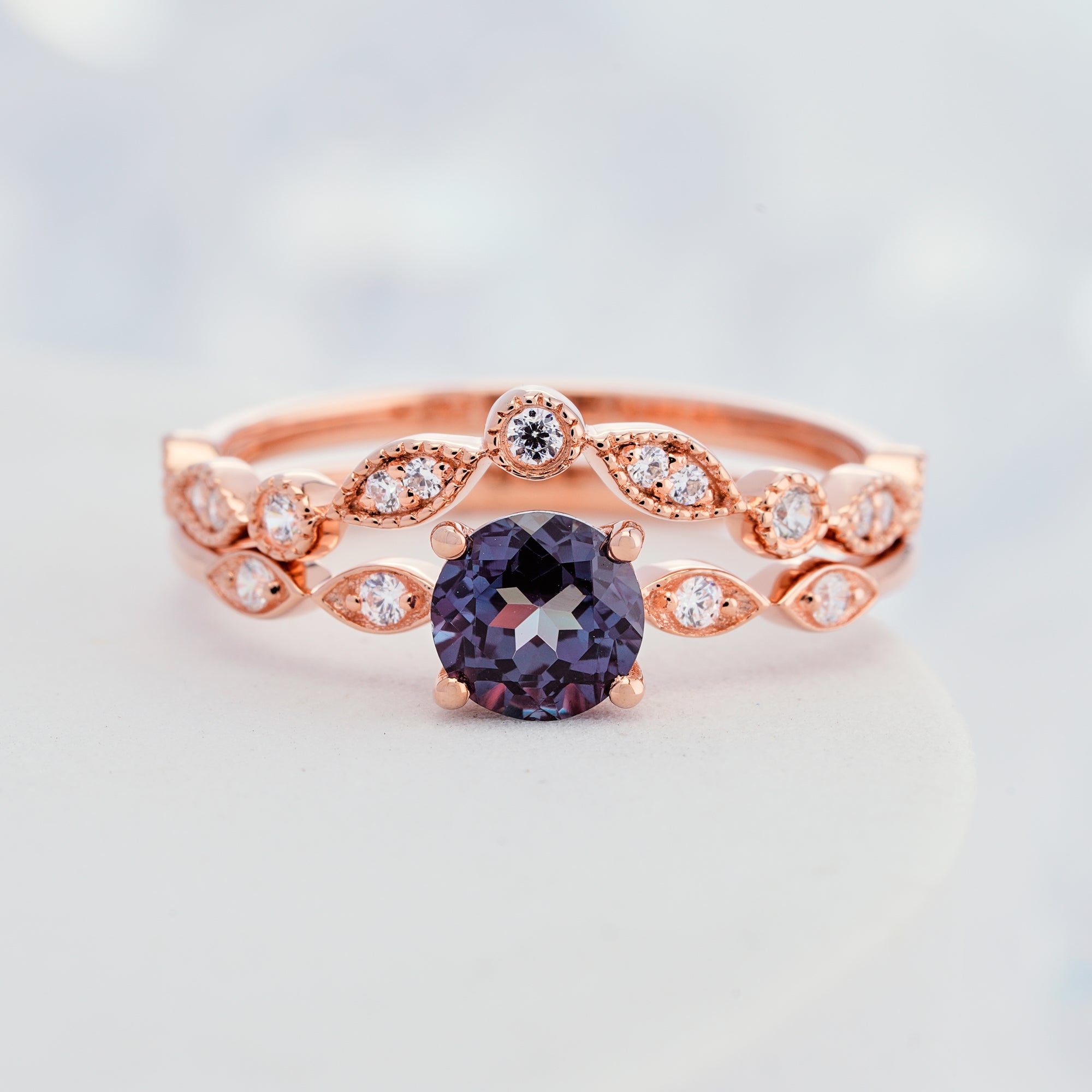 Natrual Alexandrite Engagement Ring Set in 14K/18K Gold - ShainJewelry