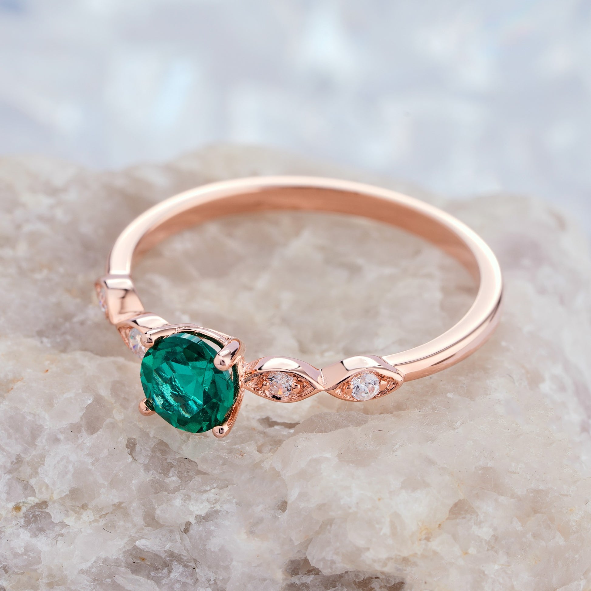 Emerald Engagement Ring Round Cut 14K/18K Gold Diamond Wedding Ring - ShainJewelry